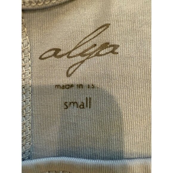 Alya Blue Sleeveless Peplum Tank Top With Navy Embroidered Floral Design Size S - Picture 3 of 10